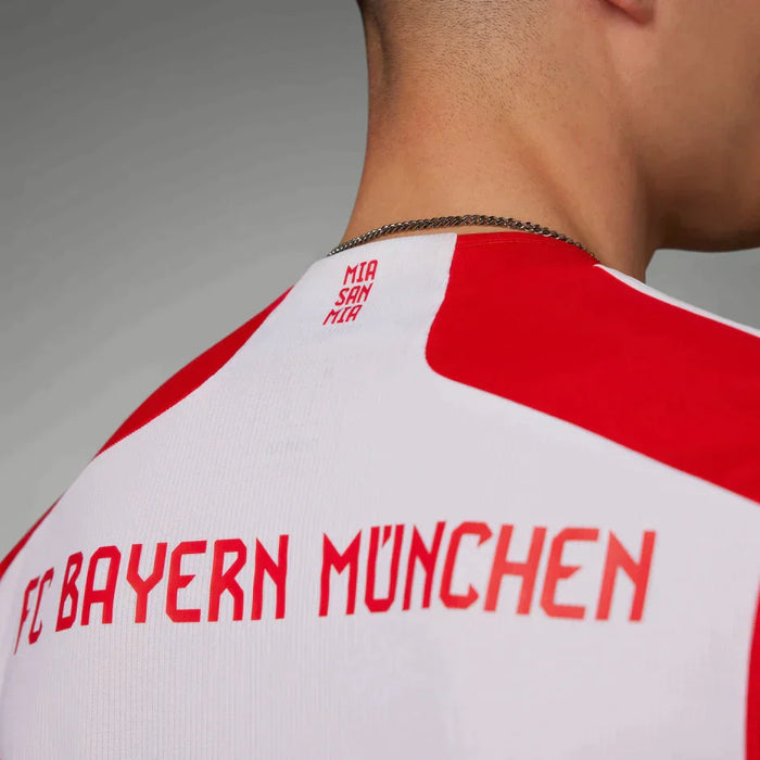 FC Bayern 23/24 Home Kit (Player Version)