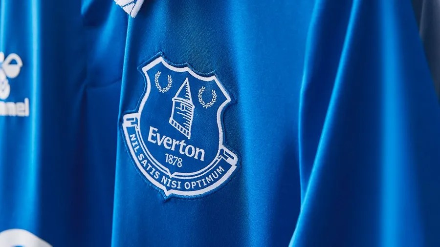 Everton 23/24 Home Kit