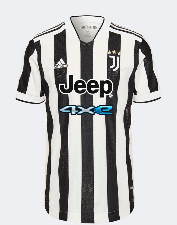 Juventus 21/22 Home Kit