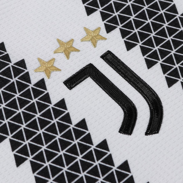 Juventus 22/23 Home Kit